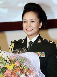 唐国强个人资料和照片